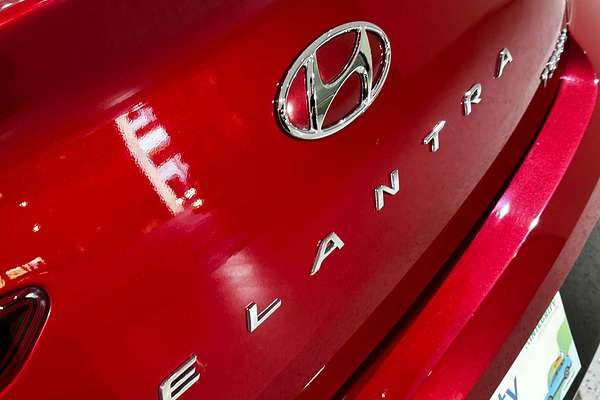 2020 Hyundai Elantra Sport AD.2