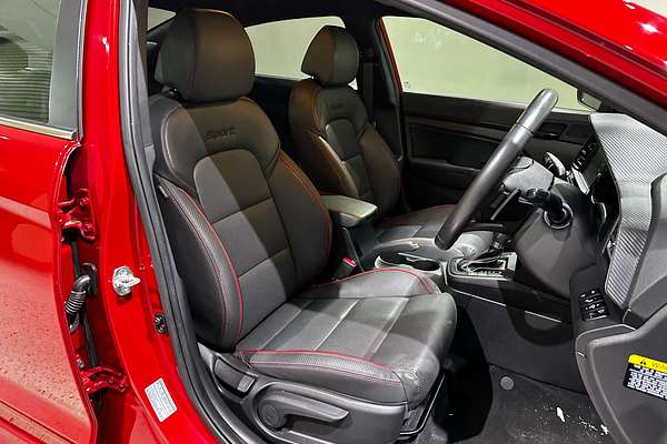 2020 Hyundai Elantra Sport AD.2