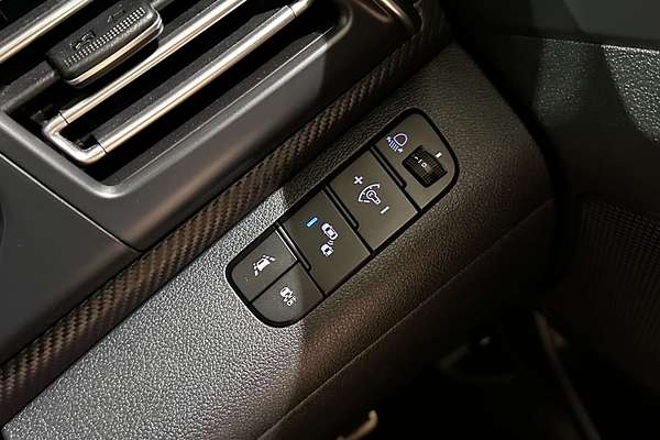 2020 Hyundai Elantra Sport AD.2