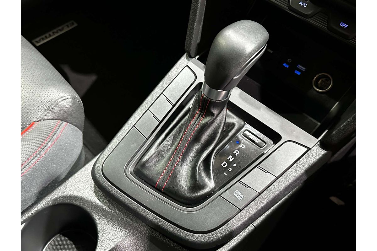 2020 Hyundai Elantra Sport AD.2