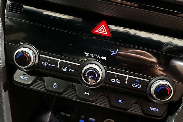 2020 Hyundai Elantra Sport AD.2