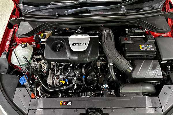 2020 Hyundai Elantra Sport AD.2