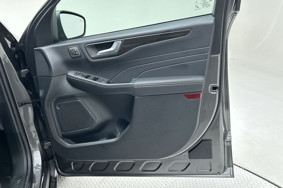 2022 Ford Escape Vignale ZH