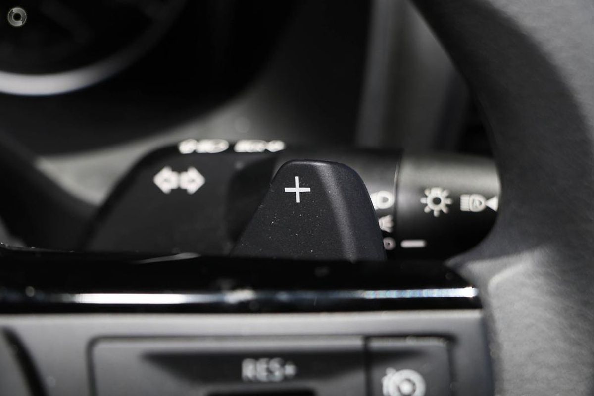 2025 Nissan X-TRAIL ST T33