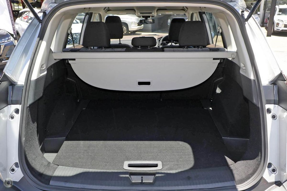 2025 Nissan X-TRAIL ST T33