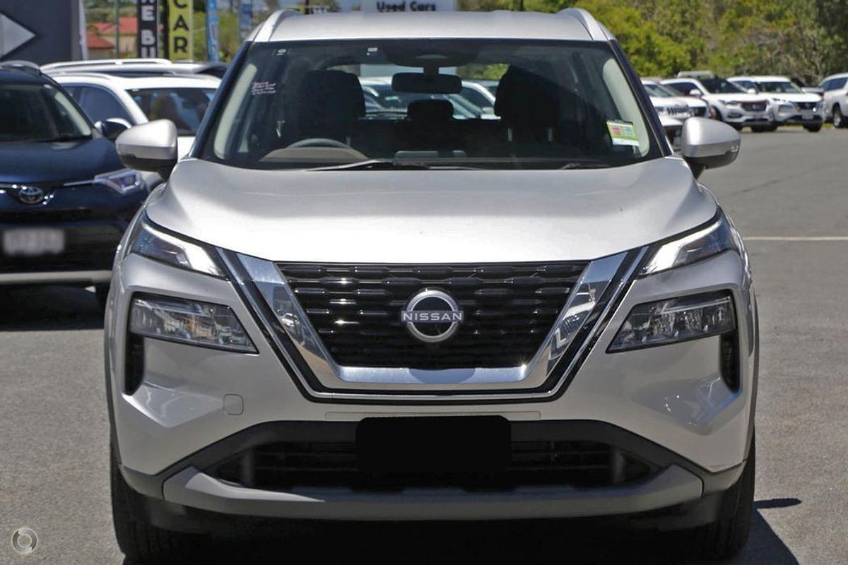 2025 Nissan X-TRAIL ST T33