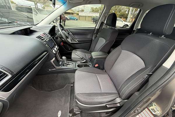 2016 Subaru Forester 2.5i-L S4