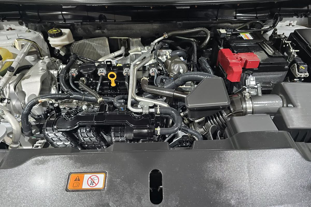 2023 Mitsubishi Outlander ES ZM