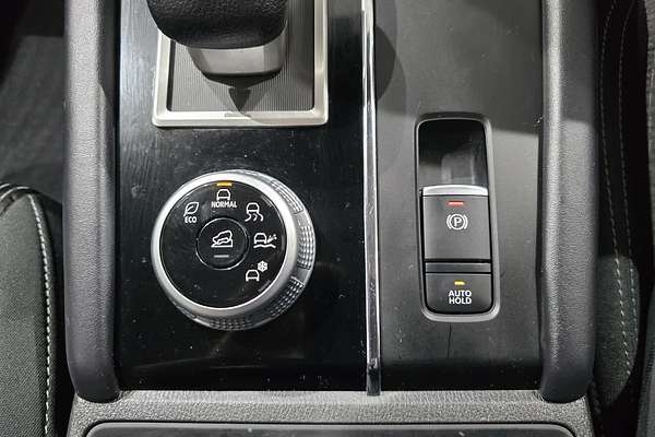 2023 Mitsubishi Outlander ES ZM