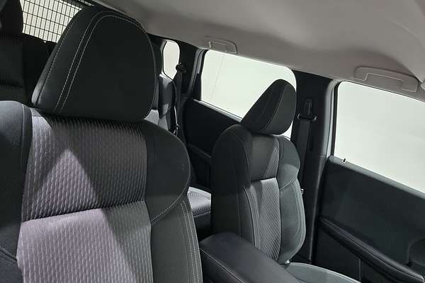 2023 Mitsubishi Outlander ES ZM