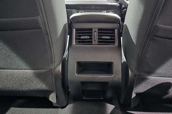 2023 Mitsubishi Outlander ES ZM