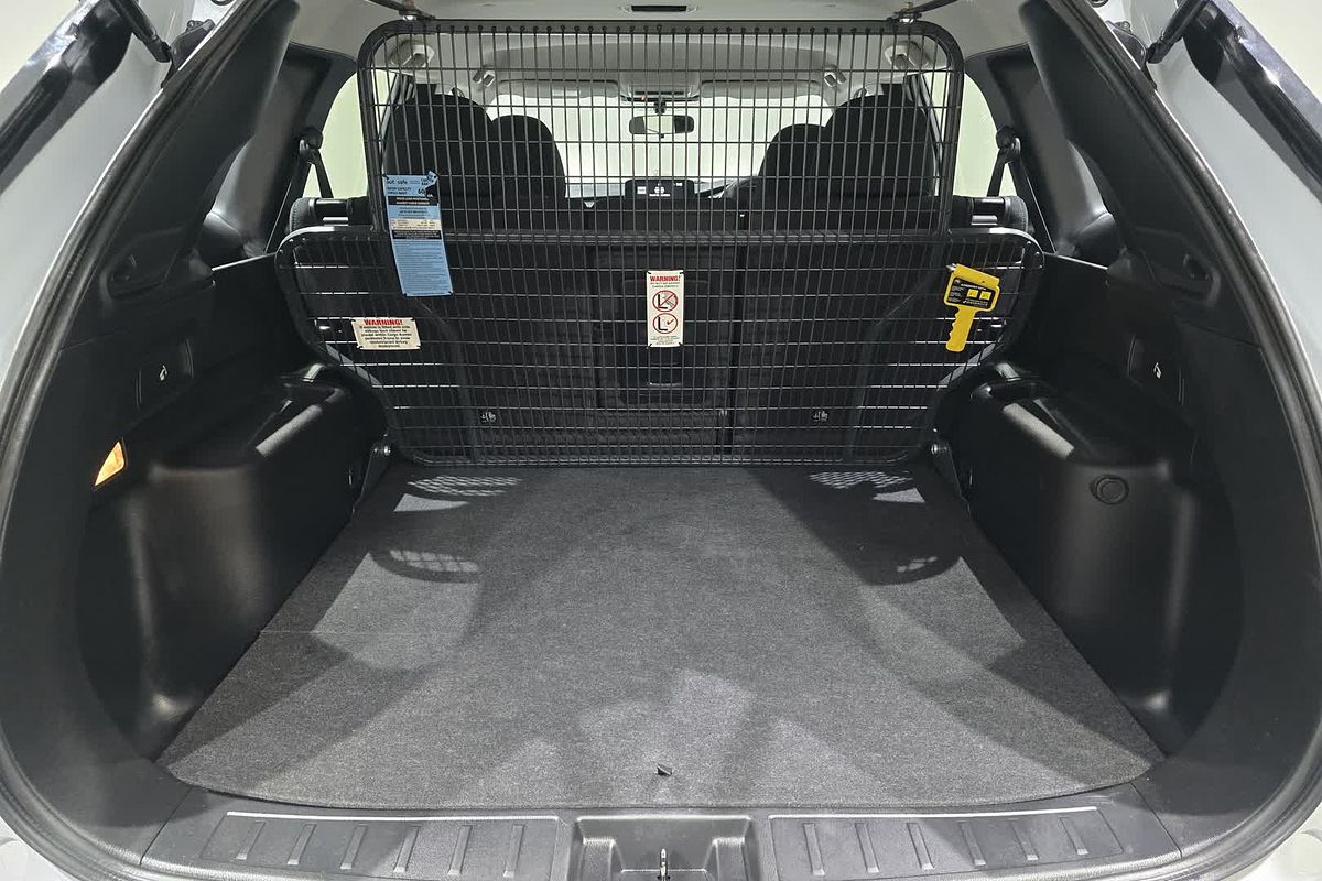 2023 Mitsubishi Outlander ES ZM