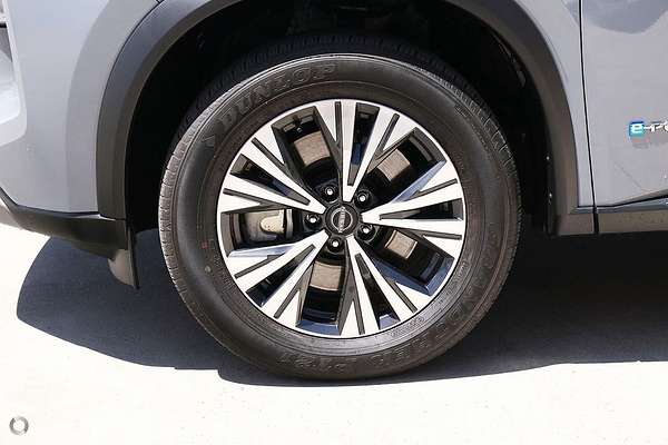 2025 Nissan X-TRAIL ST-L e-POWER T33