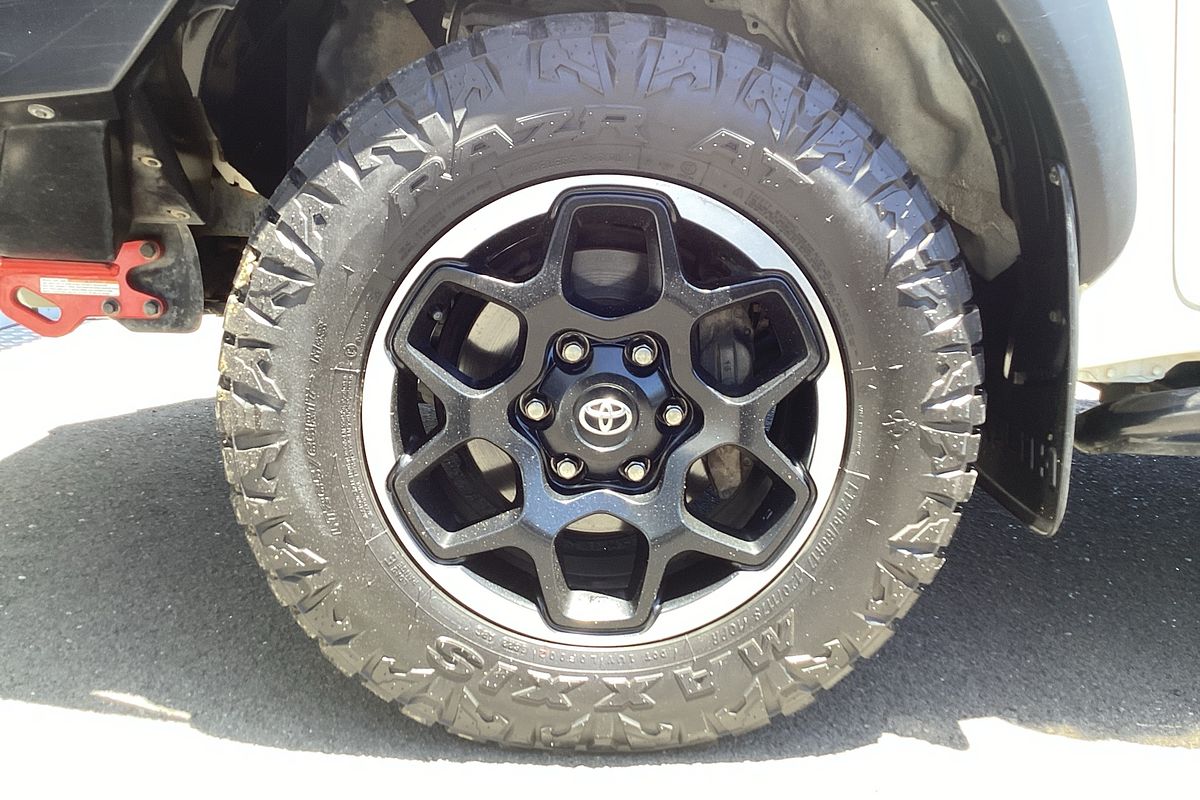 2019 Toyota Hilux Rugged X GUN126R 4X4