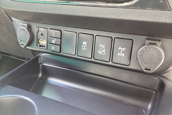 2019 Toyota Hilux Rugged X GUN126R 4X4