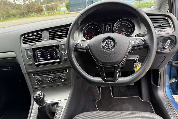 2015 Volkswagen Golf 90TSI Comfortline 7
