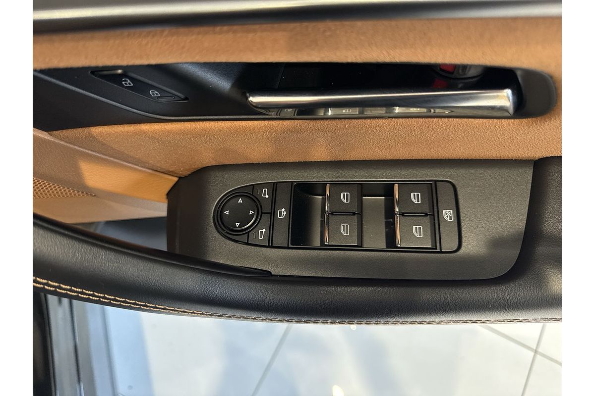 2025 Mazda CX-60 P50e Azami KH Series