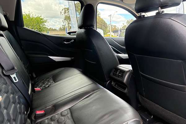 2023 Nissan Navara ST-X D23 4X4