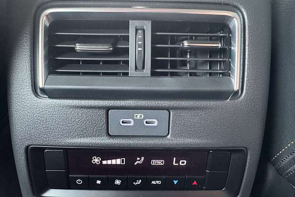 2025 Mazda CX-80 G40e Touring KL