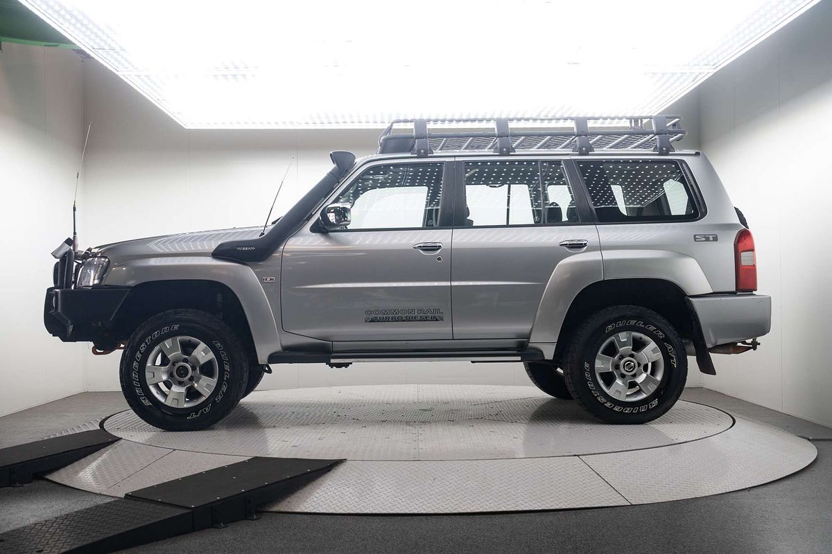 2011 Nissan Patrol ST GU 7