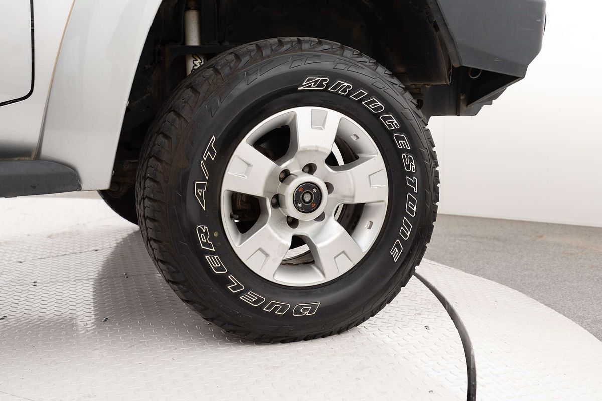 2011 Nissan Patrol ST GU 7