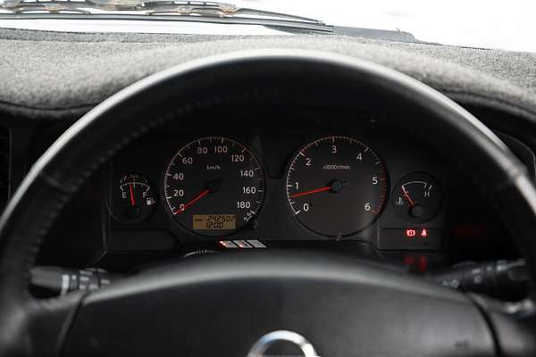 2011 Nissan Patrol ST GU 7