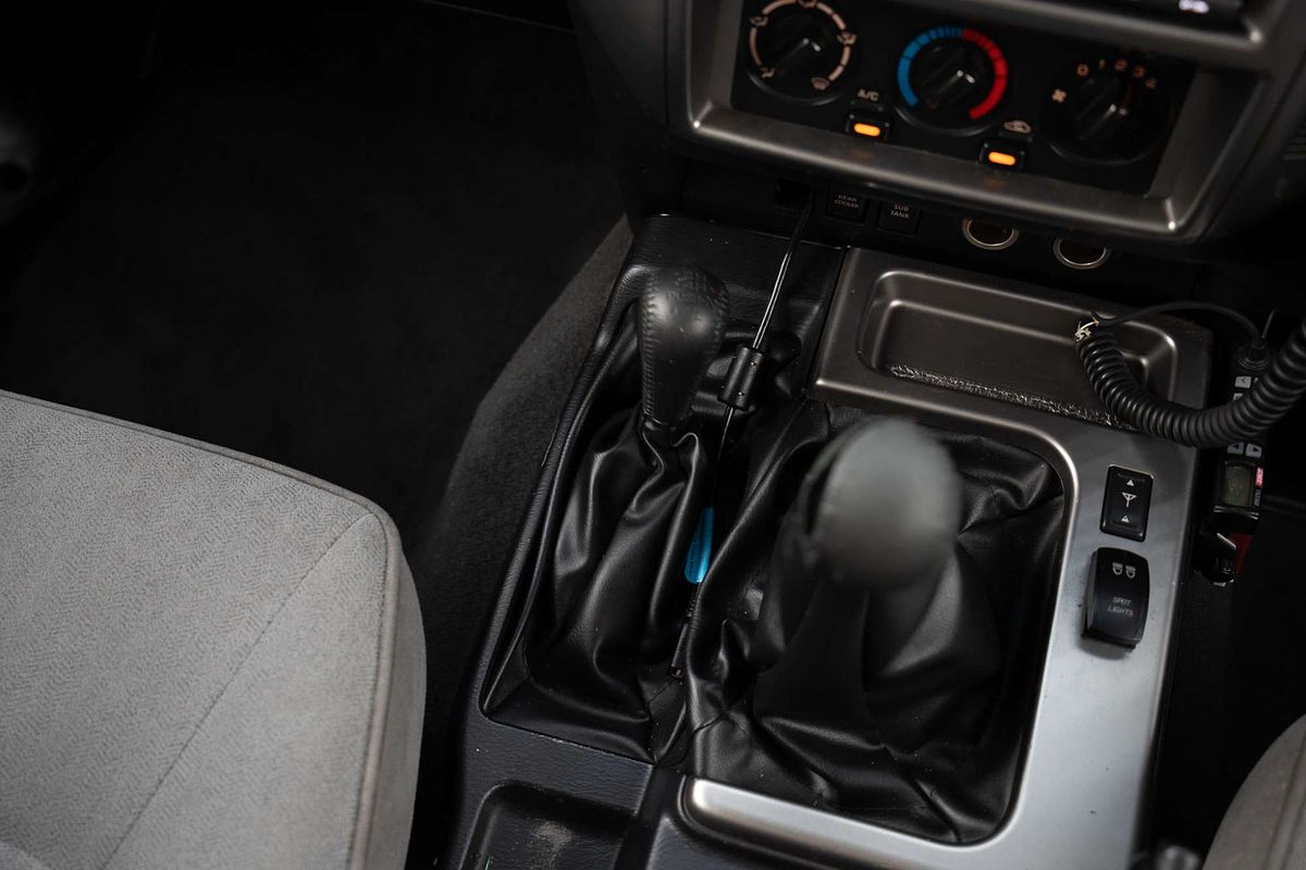 2011 Nissan Patrol ST GU 7