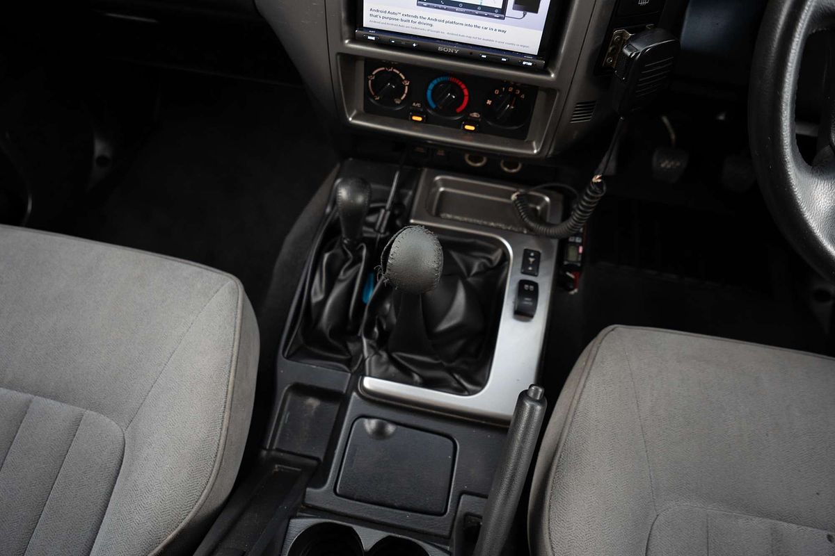 2011 Nissan Patrol ST GU 7