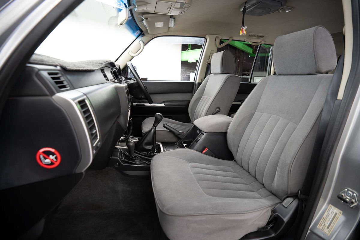 2011 Nissan Patrol ST GU 7