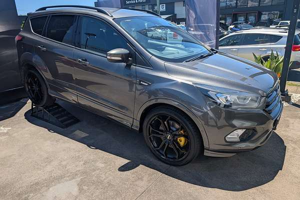 2019 Ford Escape ST-Line ZG