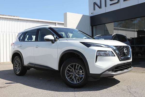 2025 Nissan X-TRAIL ST T33