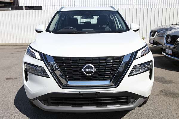 2025 Nissan X-TRAIL ST T33