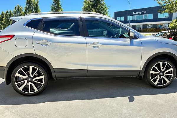 2015 Nissan QASHQAI Ti J11
