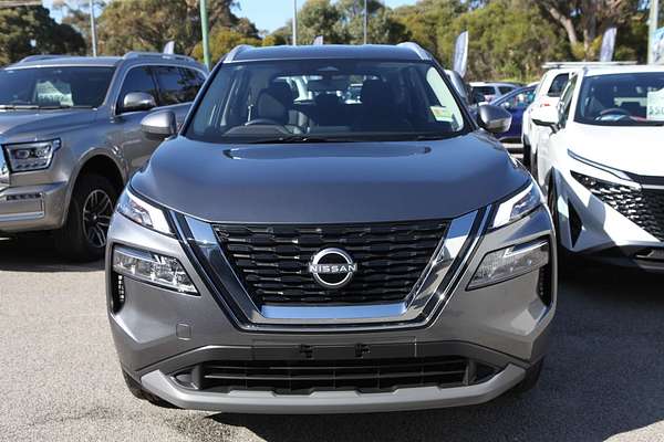 2025 Nissan X-TRAIL ST T33