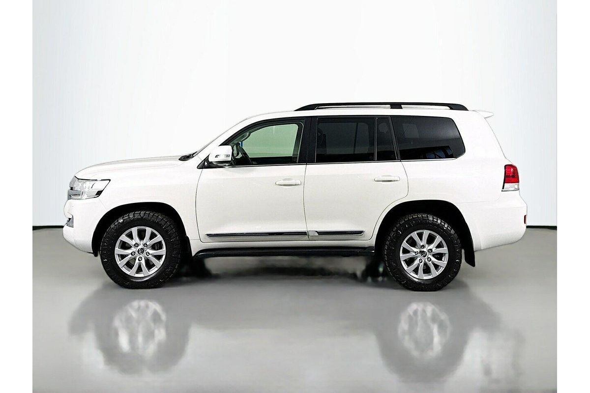2018 Toyota Landcruiser Sahara VDJ200R