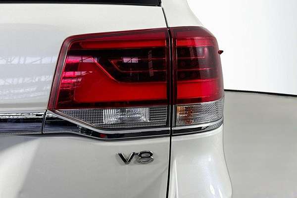 2018 Toyota Landcruiser Sahara VDJ200R