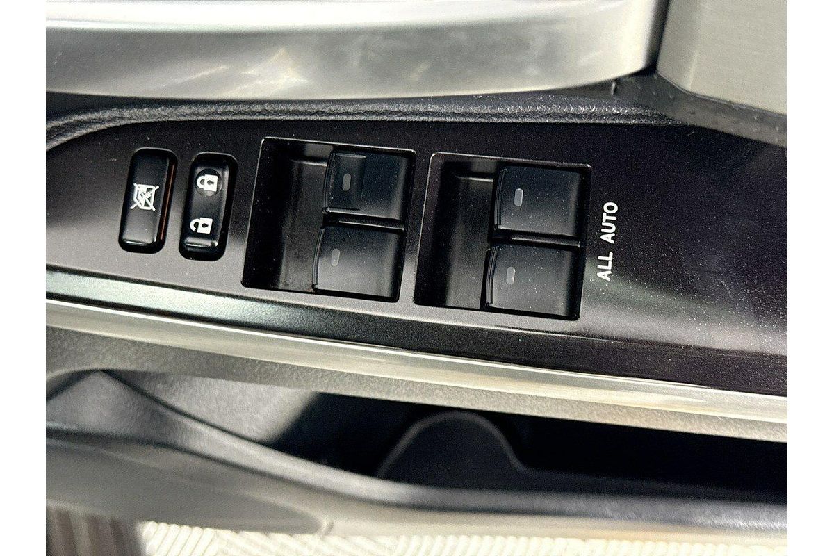 2018 Toyota Landcruiser Sahara VDJ200R