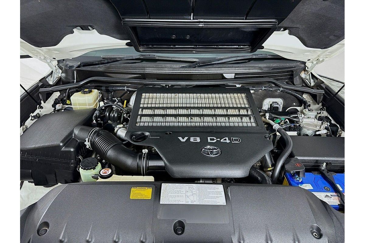 2018 Toyota Landcruiser Sahara VDJ200R