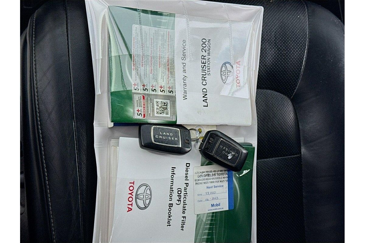 2018 Toyota Landcruiser Sahara VDJ200R