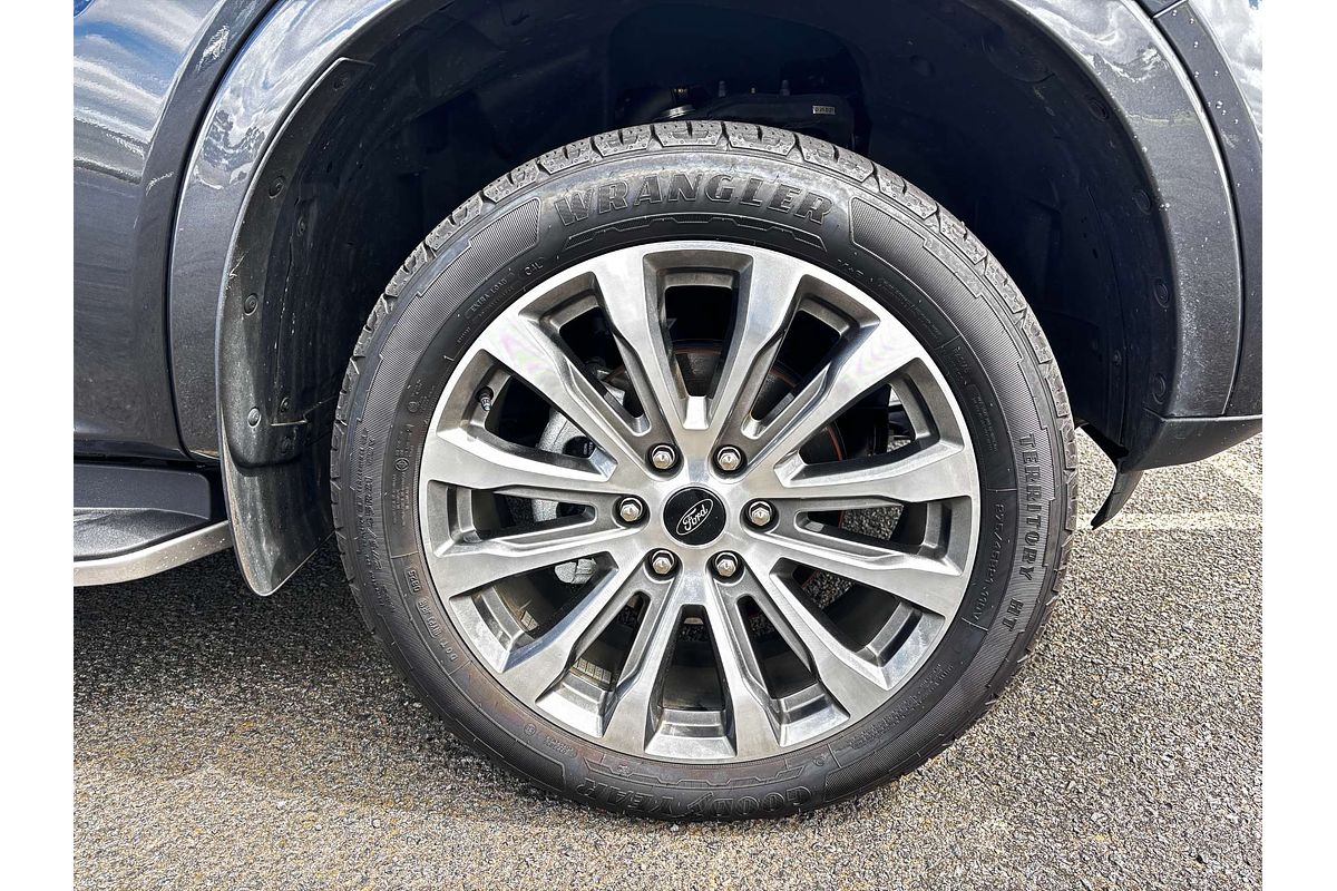 2025 Ford Everest Platinum 3.0L