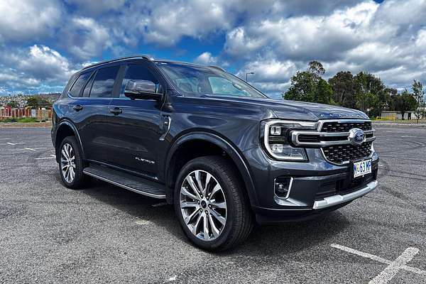 2025 Ford Everest Platinum 3.0L