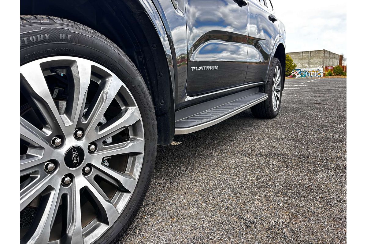 2025 Ford Everest Platinum 3.0L
