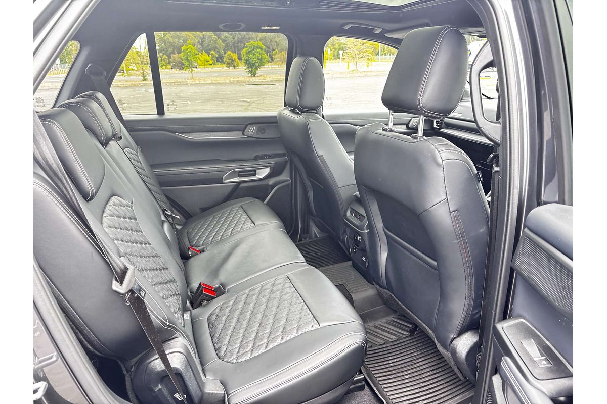 2025 Ford Everest Platinum 3.0L