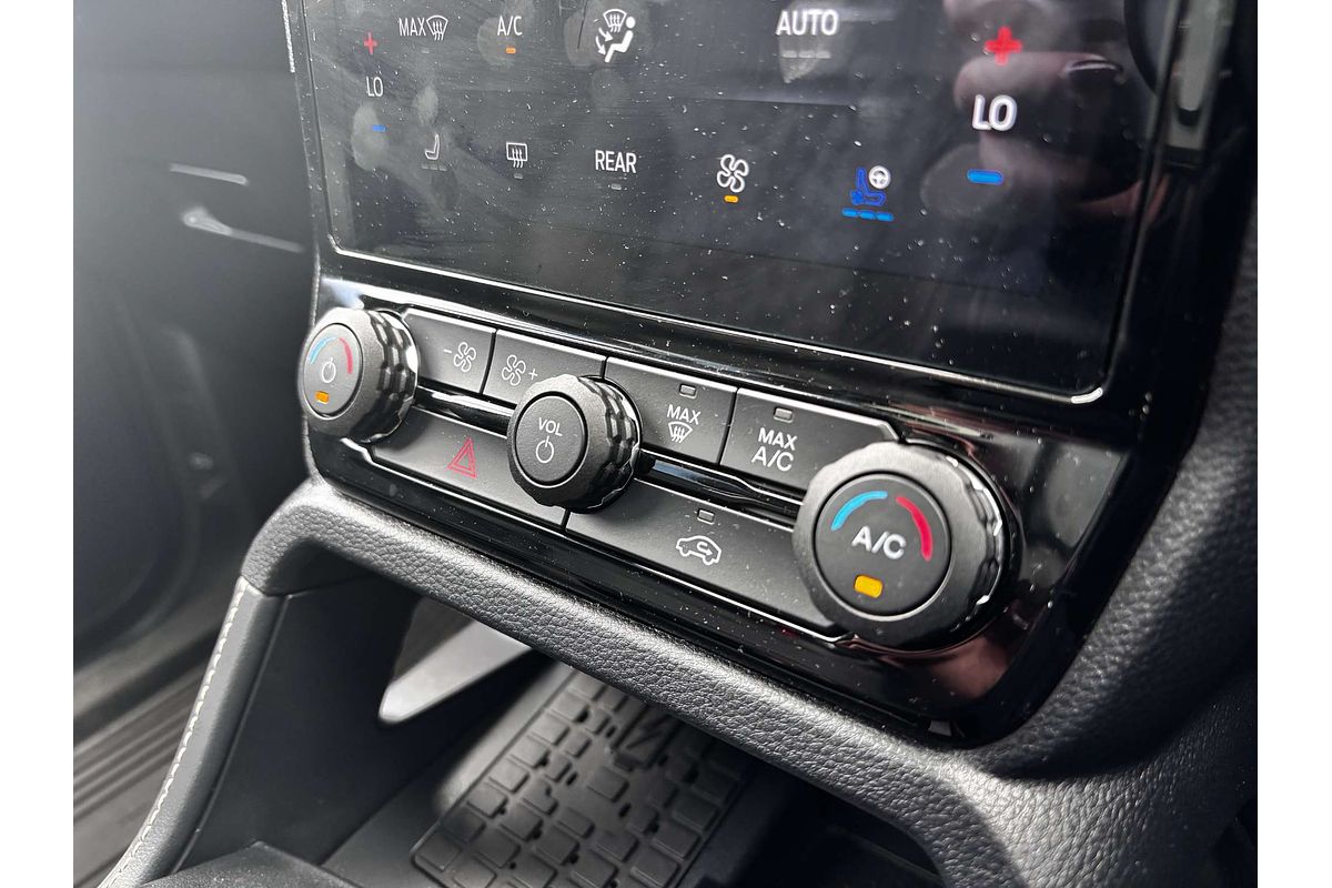 2025 Ford Everest Platinum 3.0L