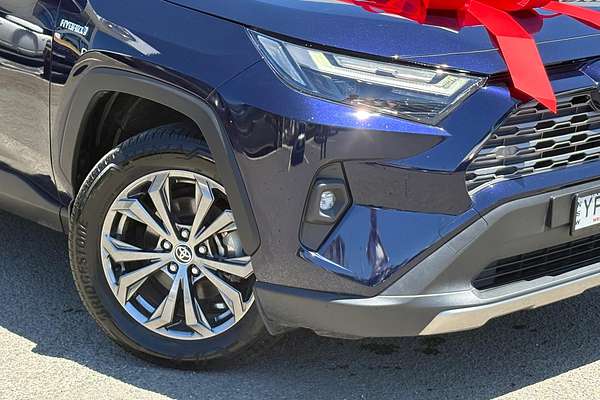 2024 Toyota RAV4 GXL AXAH52R