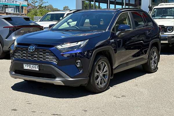 2024 Toyota RAV4 GXL AXAH52R