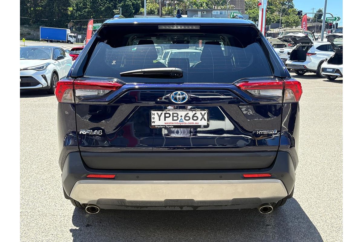 2024 Toyota RAV4 GXL AXAH52R