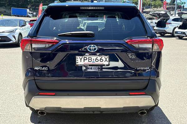 2024 Toyota RAV4 GXL AXAH52R