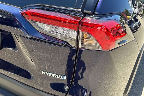 2024 Toyota RAV4 GXL AXAH52R