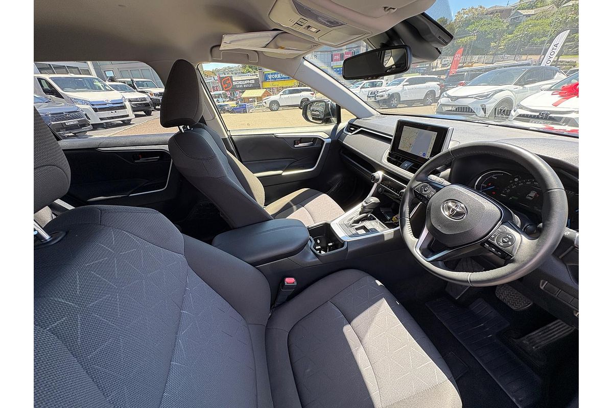 2024 Toyota RAV4 GXL AXAH52R